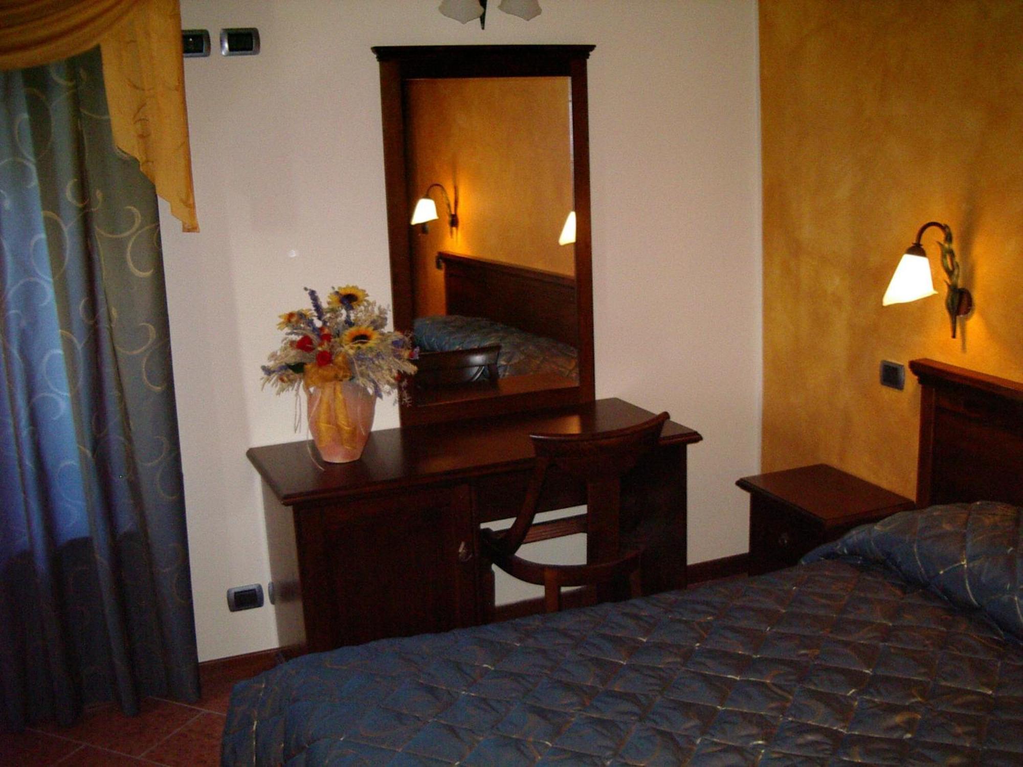 Cà Del Ponte Villa Costermano Buitenkant foto
